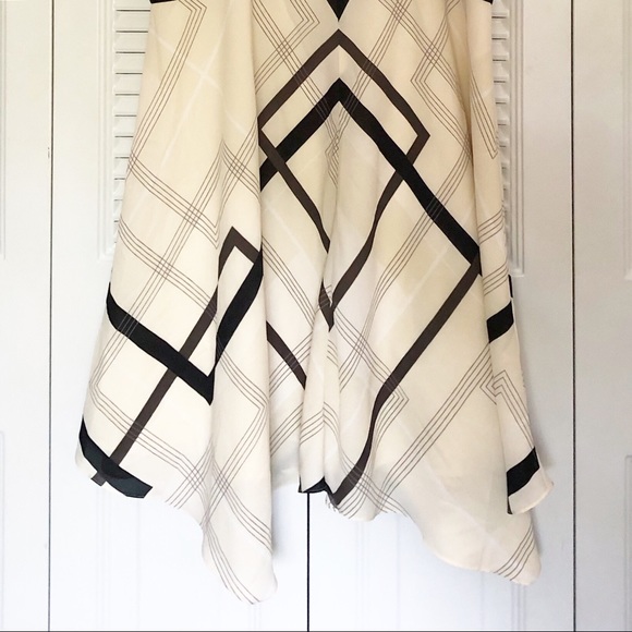 Banana Republic Plaid Fit and Flare Dress - 10 - Picture 3 of 4